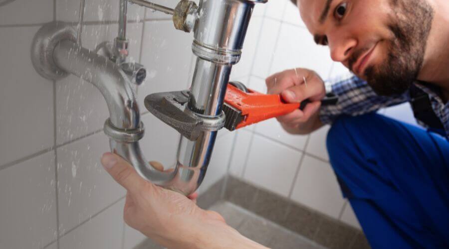 Local tankless water heater installation in Mount Olive, IL